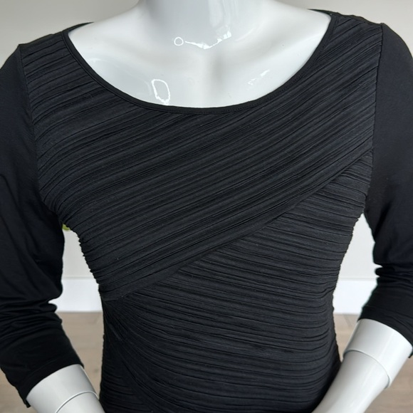 Ann Taylor ladies black top - Picture 3 of 7